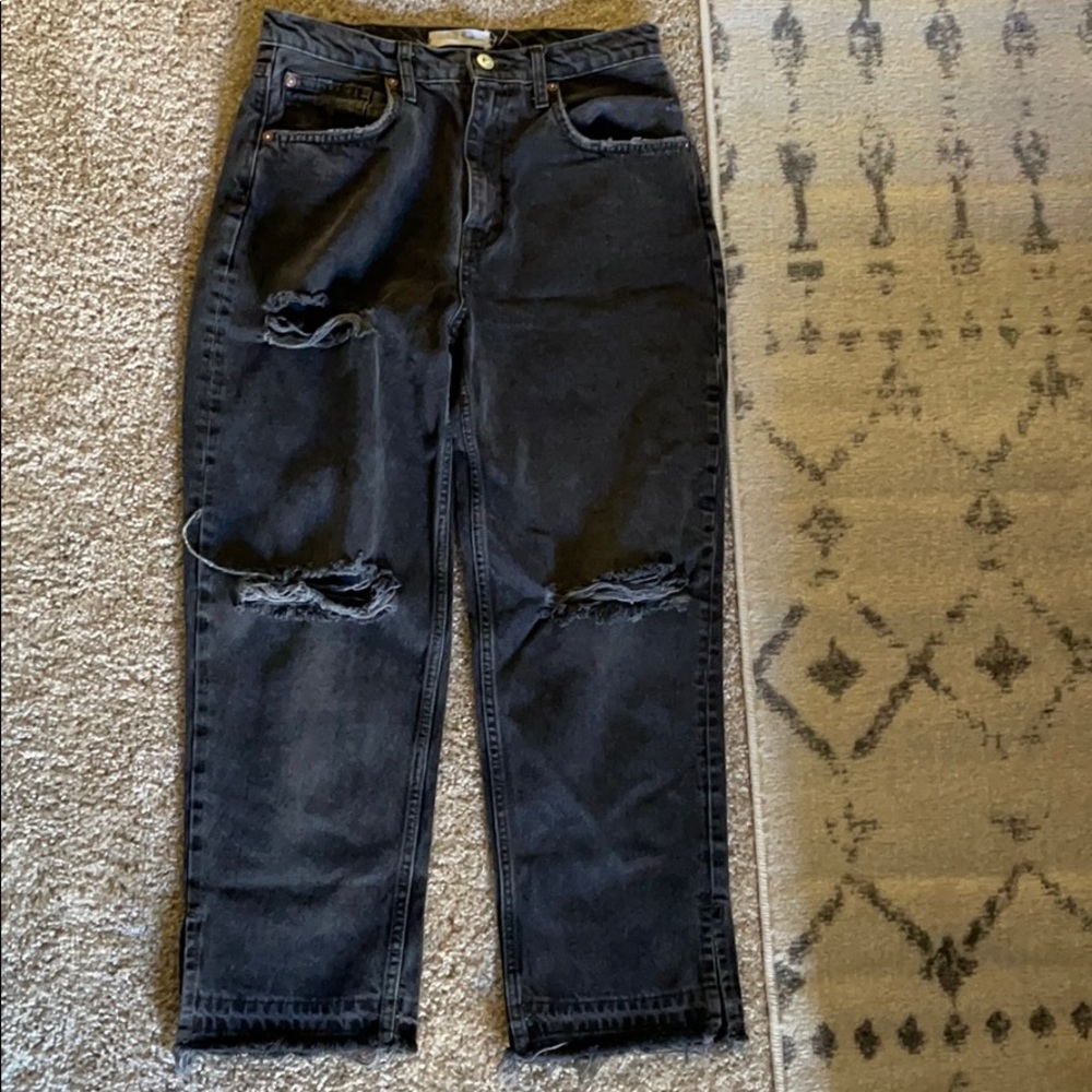 LIKE NEW FREE PEOPLE MAGGIE JEANS